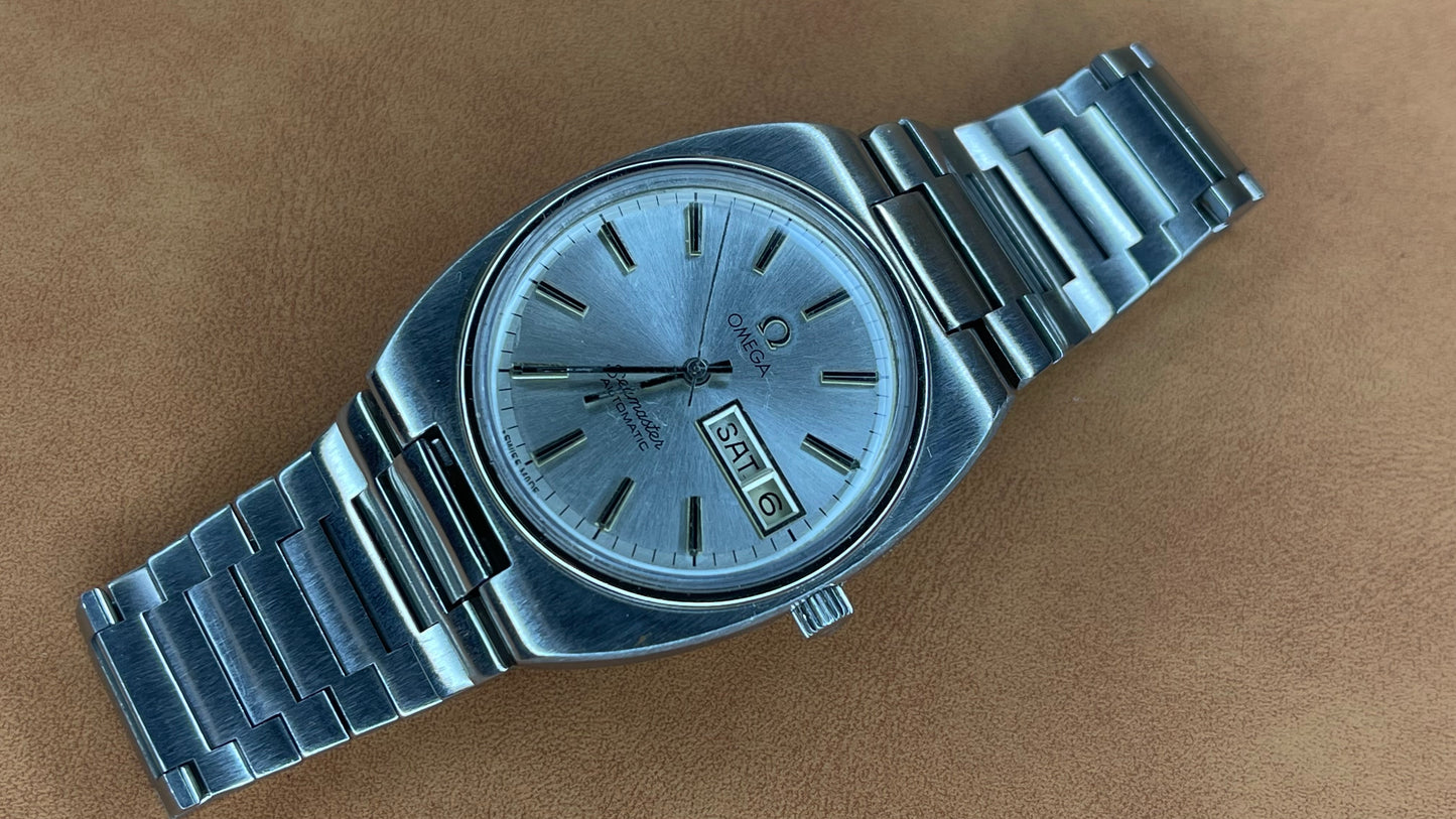 vintage 1970s omega seamaster silver day date dial gents automatic watch