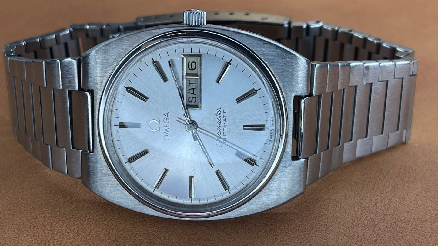 vintage 1970s omega seamaster silver day date dial gents automatic watch