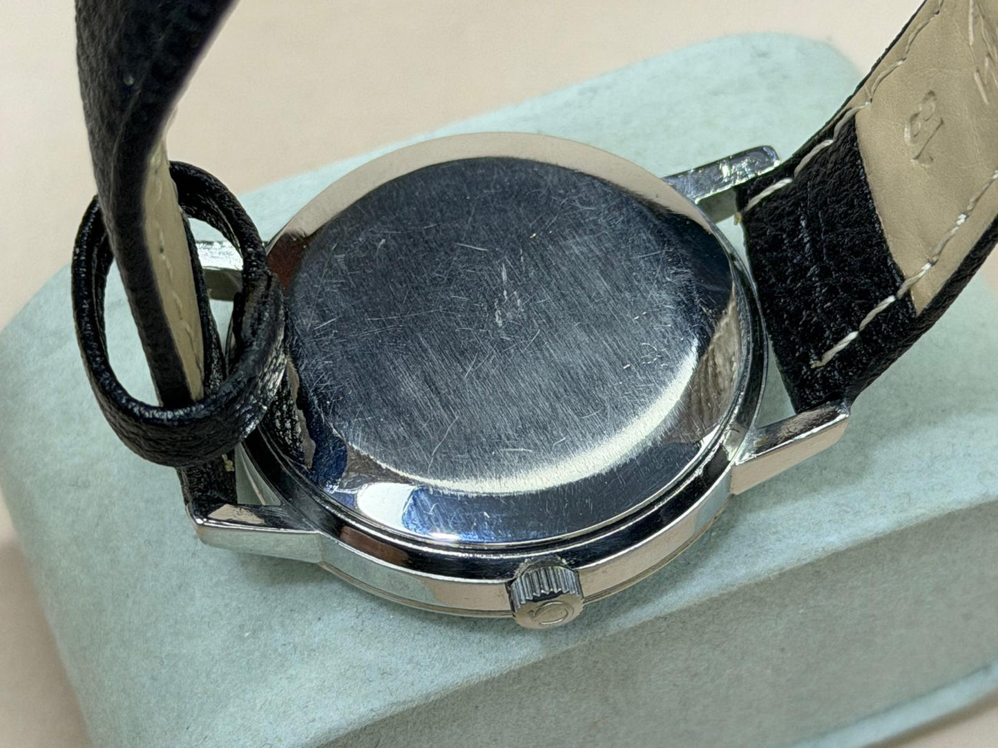 OMEGA Seamaster Automatic – Turquoise Arabic Date Dial