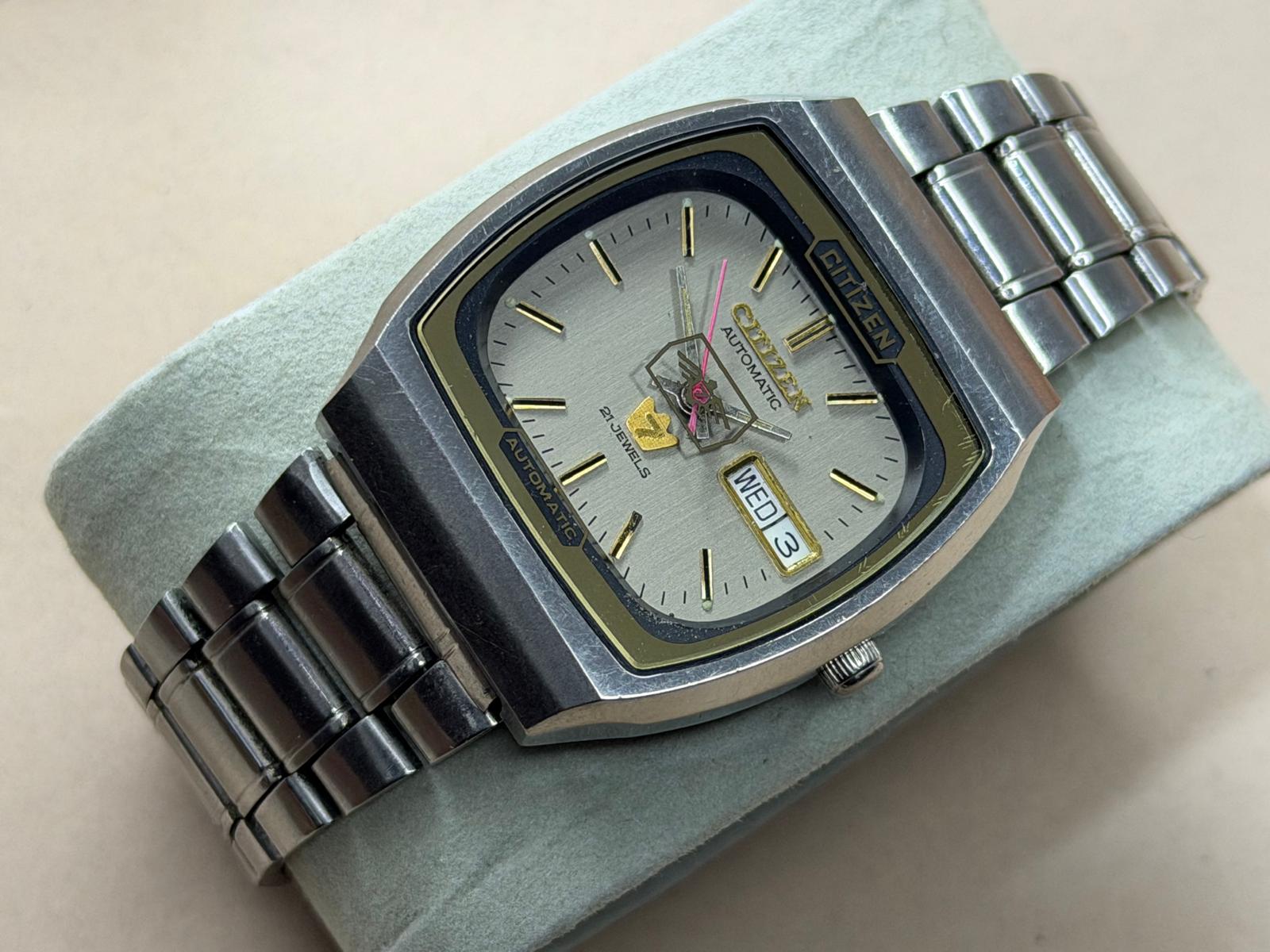 CITIZEN Automatic – Silver Dial, Day-Date, Vintage Wristwatch