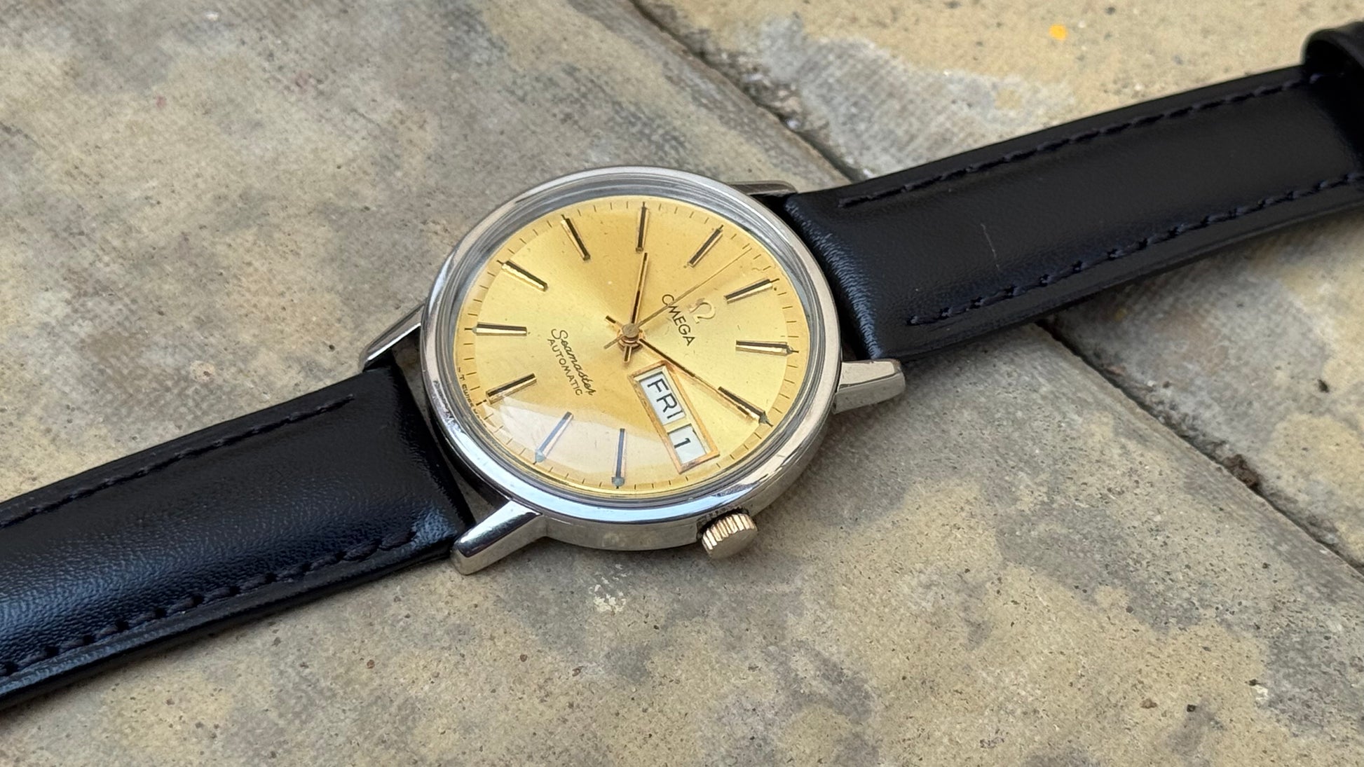 OMEGA Seamaster – Gold Dial, Day-Date, Automatic Watch (Vintage)