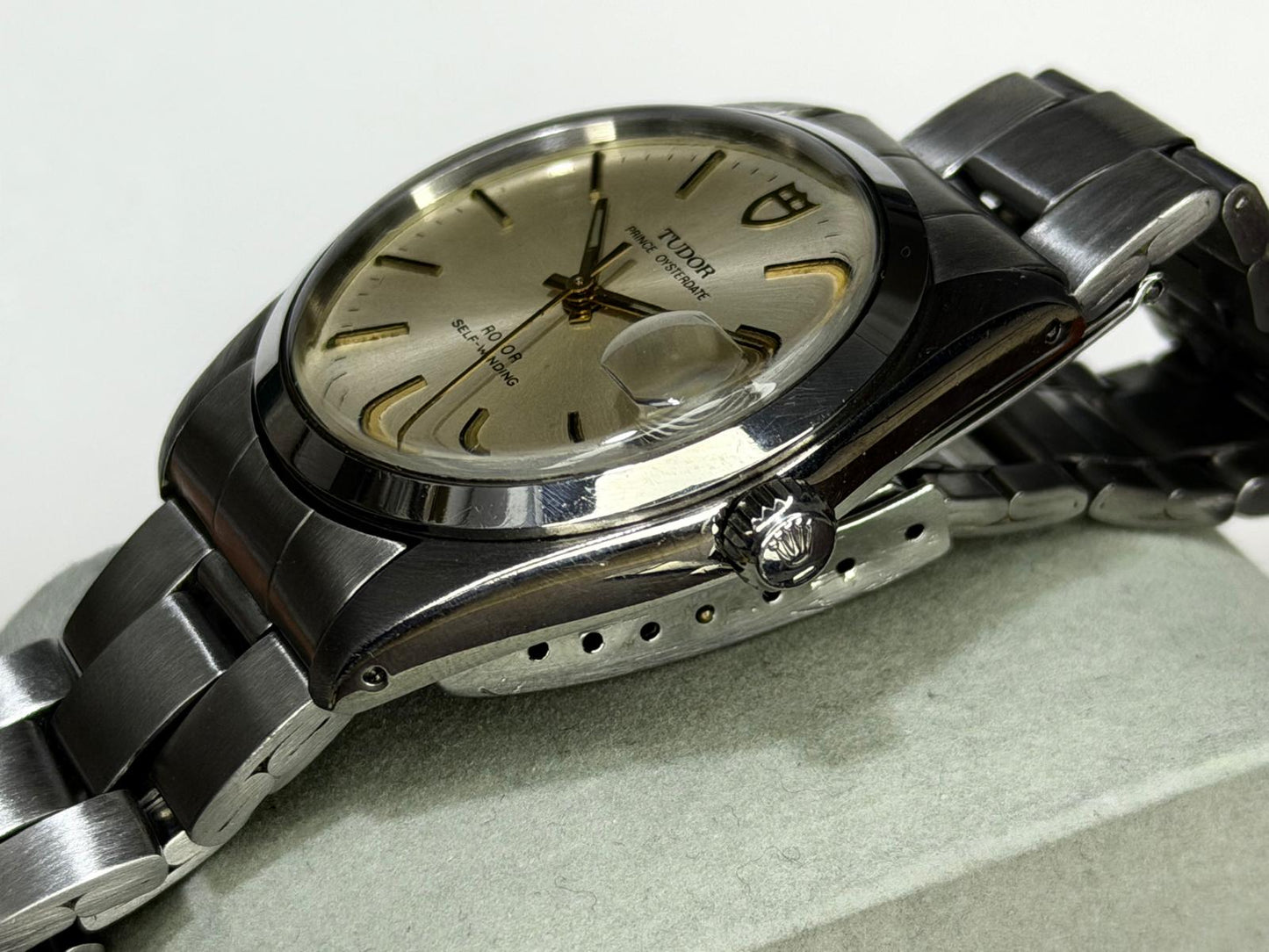 TUDOR Prince Oysterdate – Silver Dial, Self-Winding Watch (Vintage)