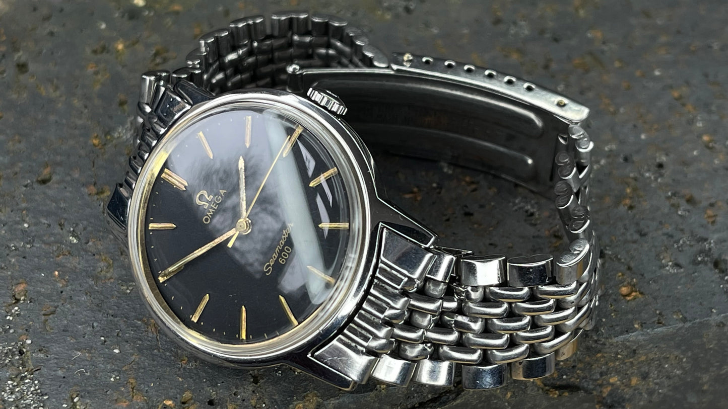 vintage 1970s omega seamaster black dial gents automatic  watch omega watch  FAST SHIPPING on sale