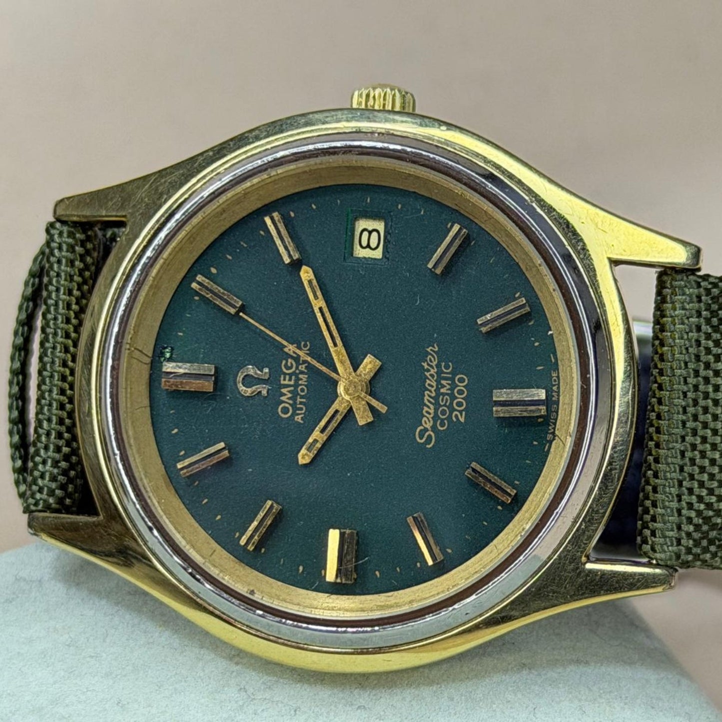 OMEGA Seamaster Cosmic 2000 Automatic – Green Dial, Gold-Tone Case (Vintage)