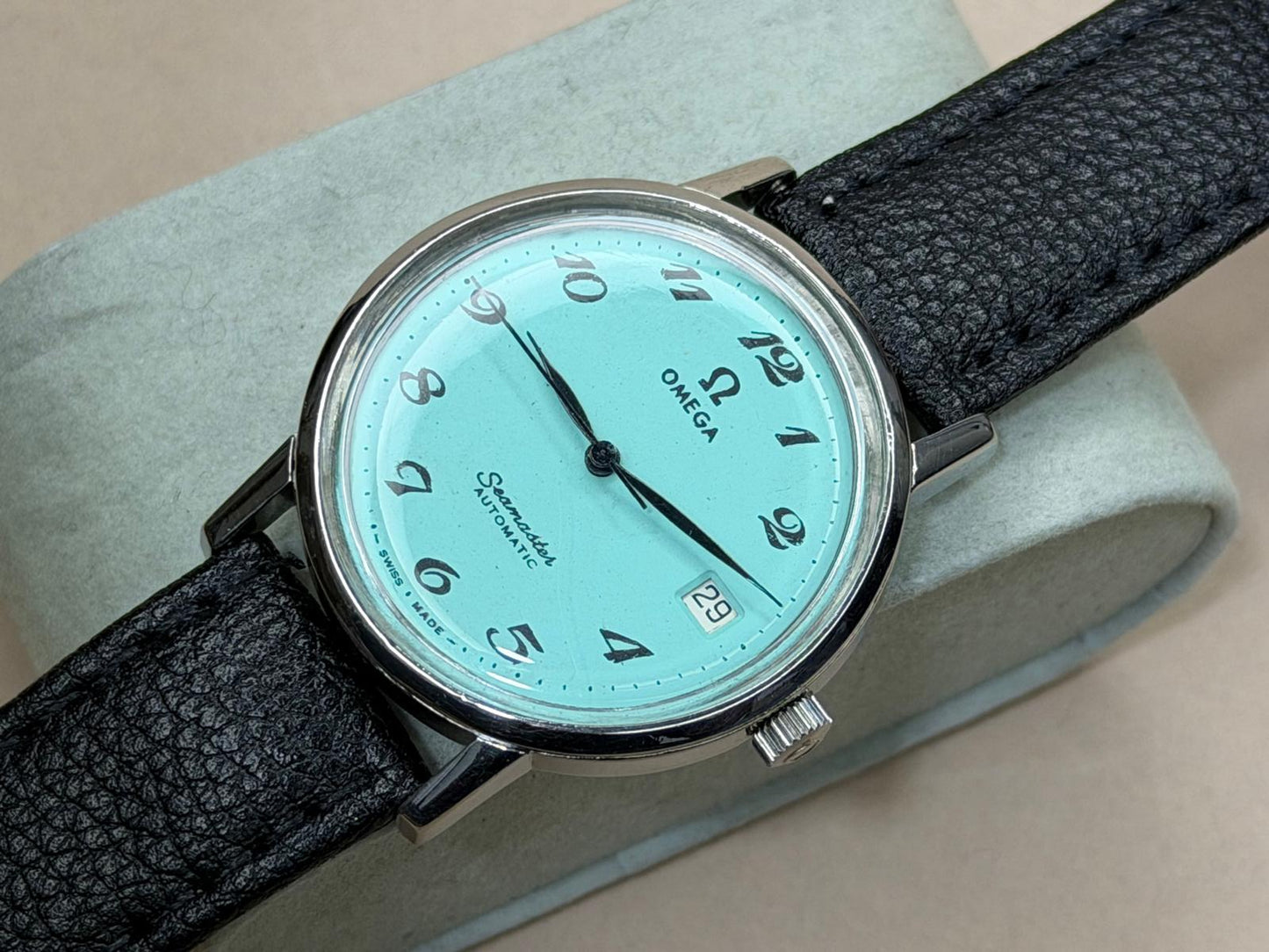 OMEGA Seamaster Automatic – Turquoise Arabic Date Dial