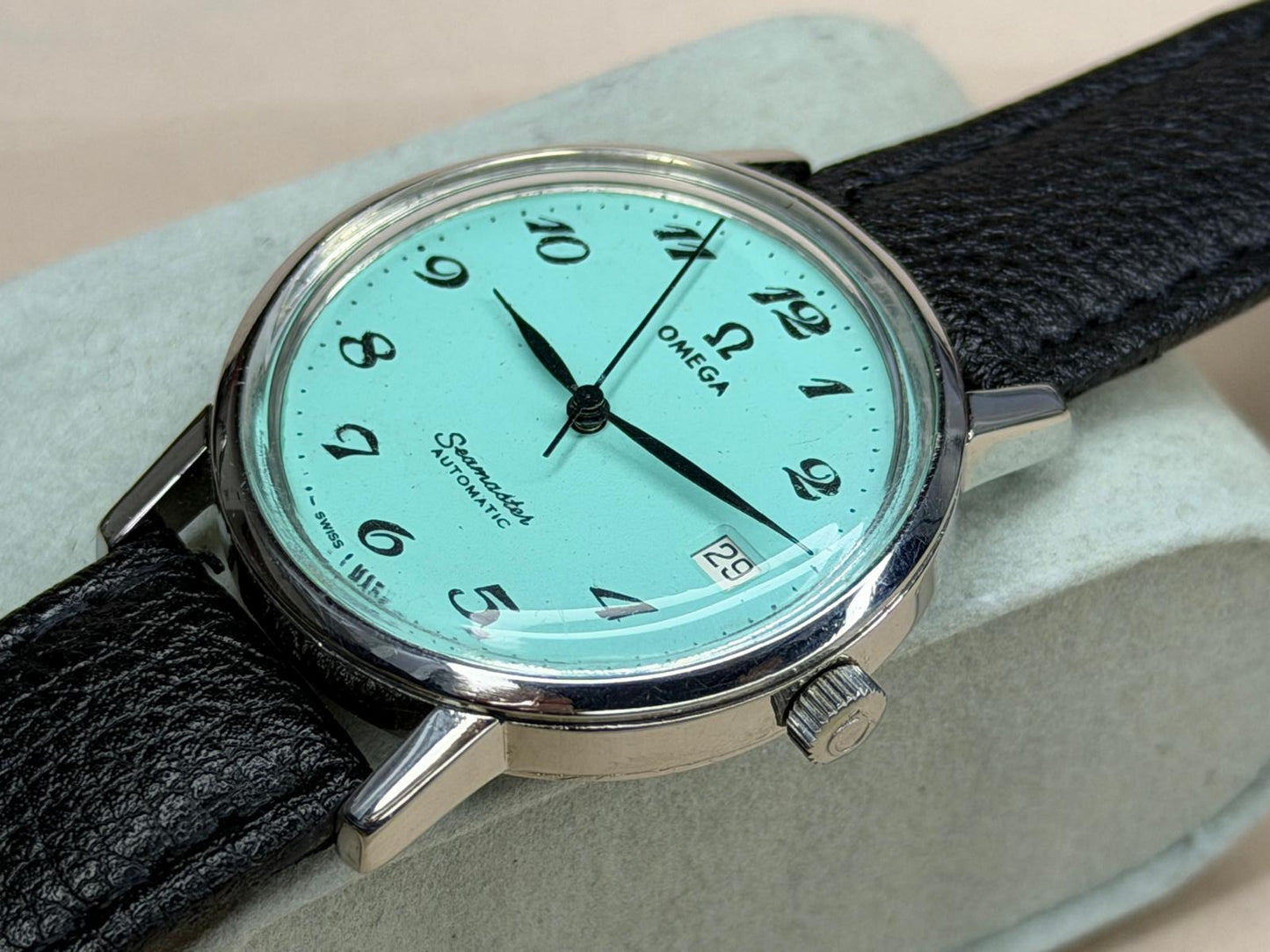 OMEGA Seamaster Automatic – Turquoise Arabic Date Dial