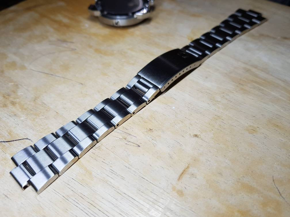 vintage omega 9.30mm lug bracelet Omega bracelets numbers 1181/184 1186/215, 1189/191 and 1198/195 on sale